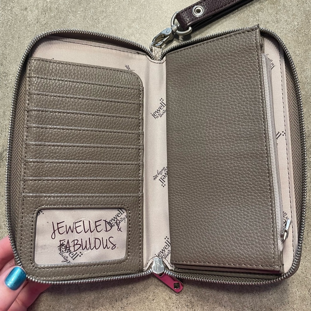 Thirty-One wallet - Picture 2 of 3